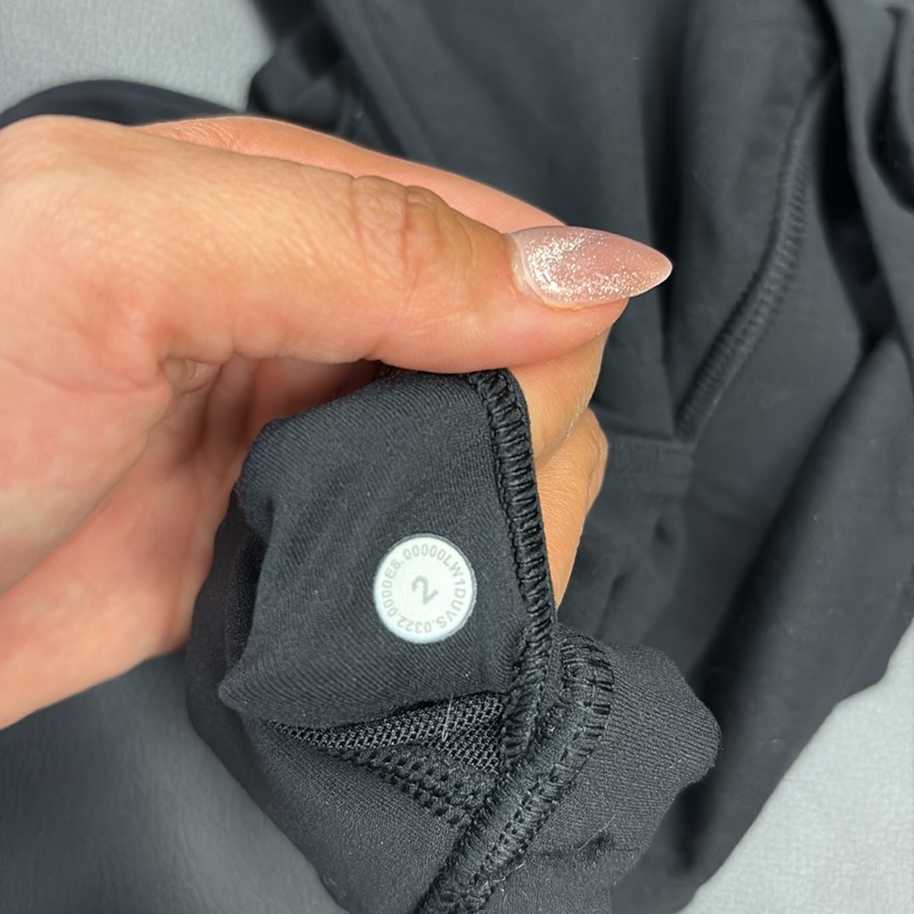 Lululemon Top - Picture 7 of 7